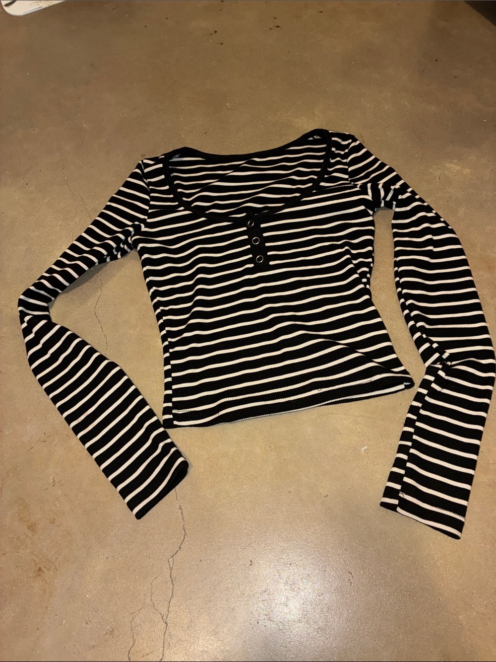 Black & White Striped Long-Sleeve Henley Top
